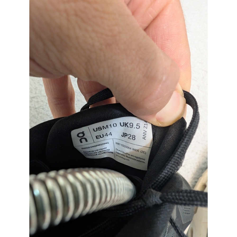 On Running Cloudrunner 2 Black/Eclipse Running Sh… - image 7